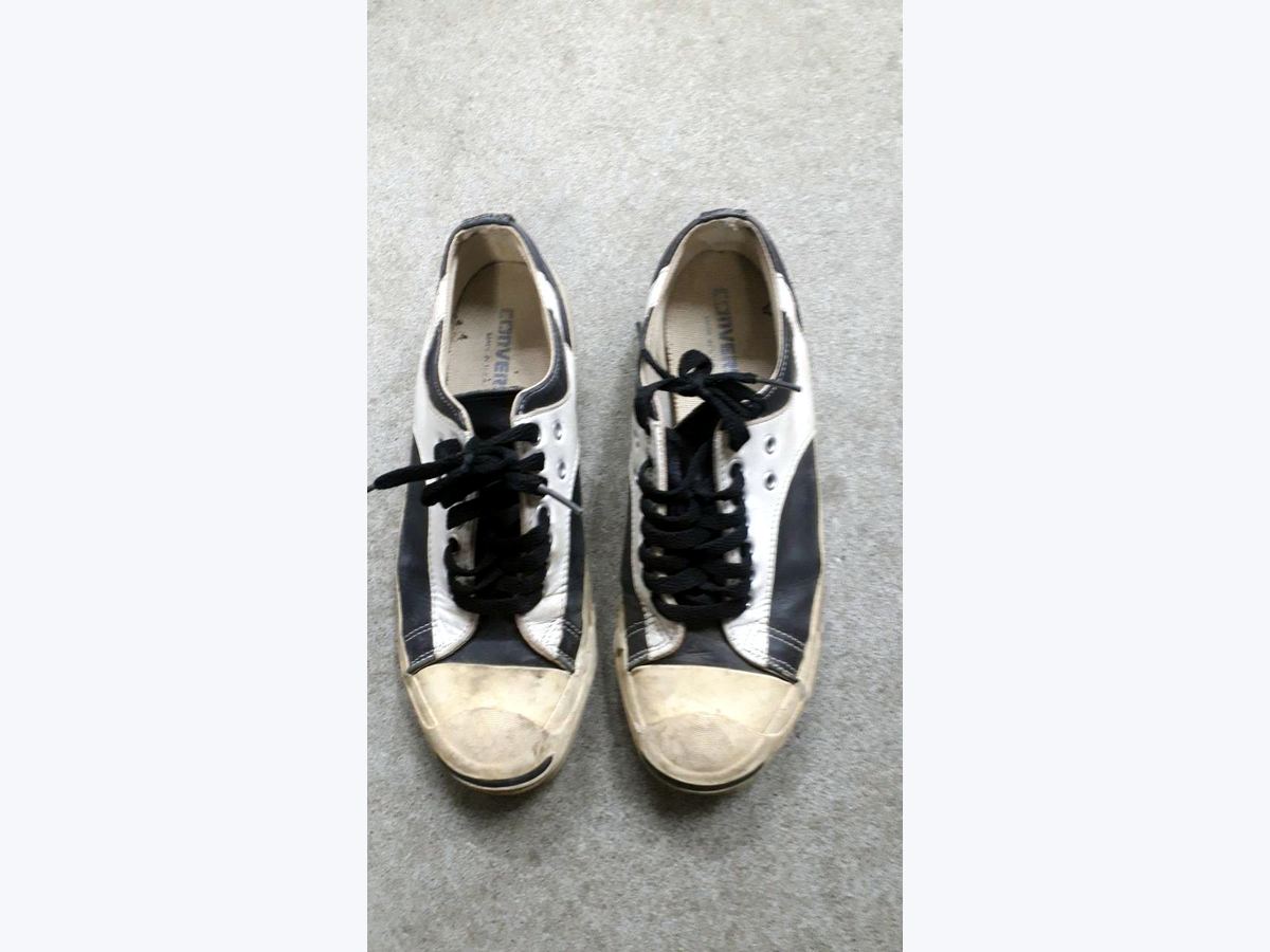 スニーカー Before